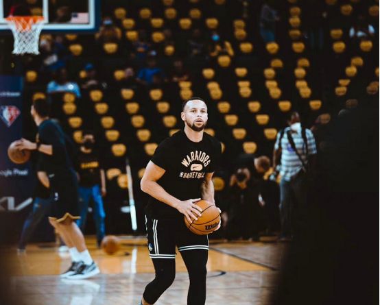 包含荷甲倒计时；里尔关键战状态回暖；细节引发关注；震撼外界；球探报告显示潜力的词条